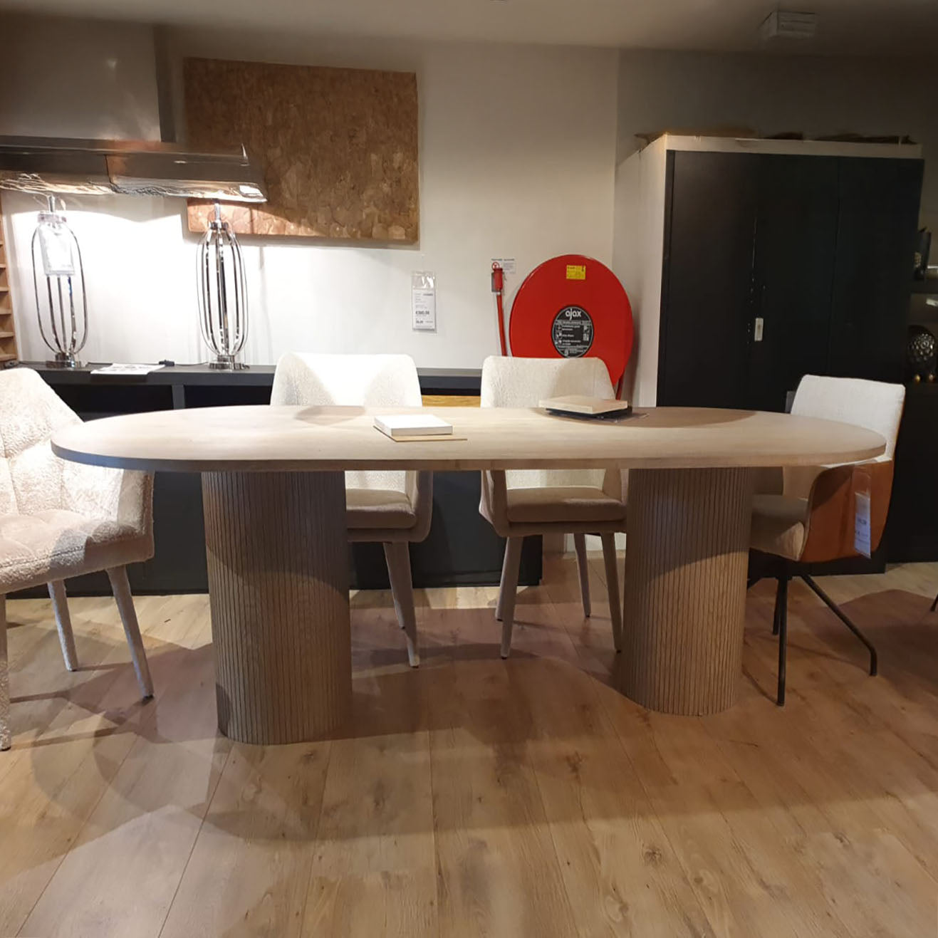 ACTIE: Eettafel Eudora op maat tot 220cm