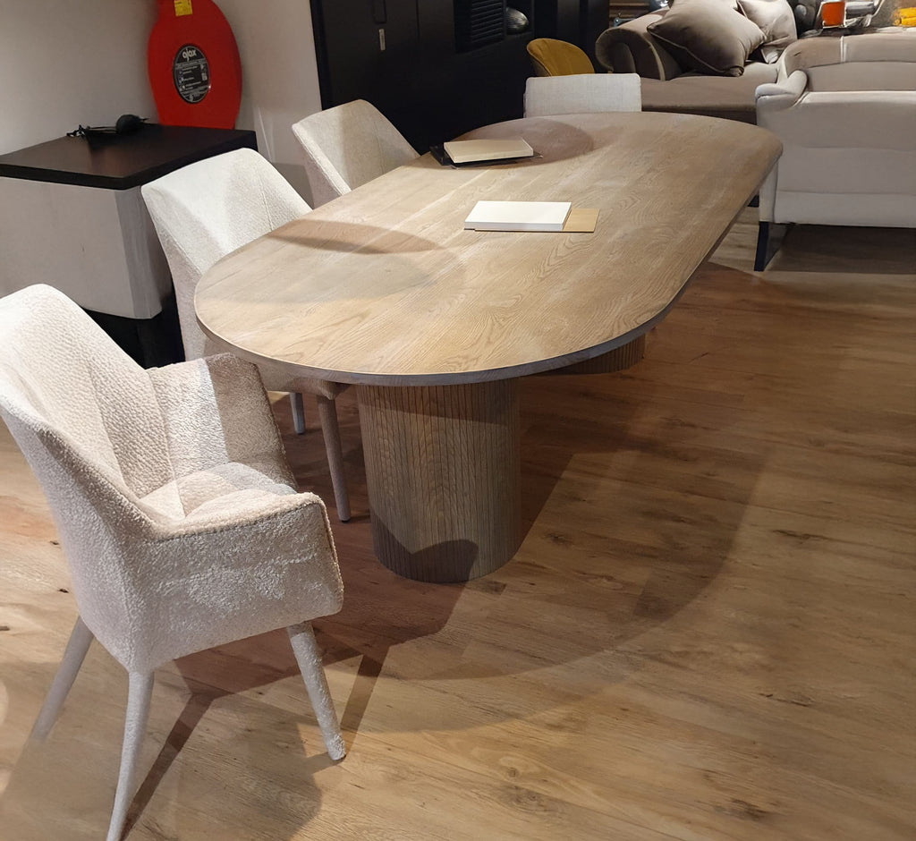 ACTIE: Eettafel Eudora op maat tot 220cm