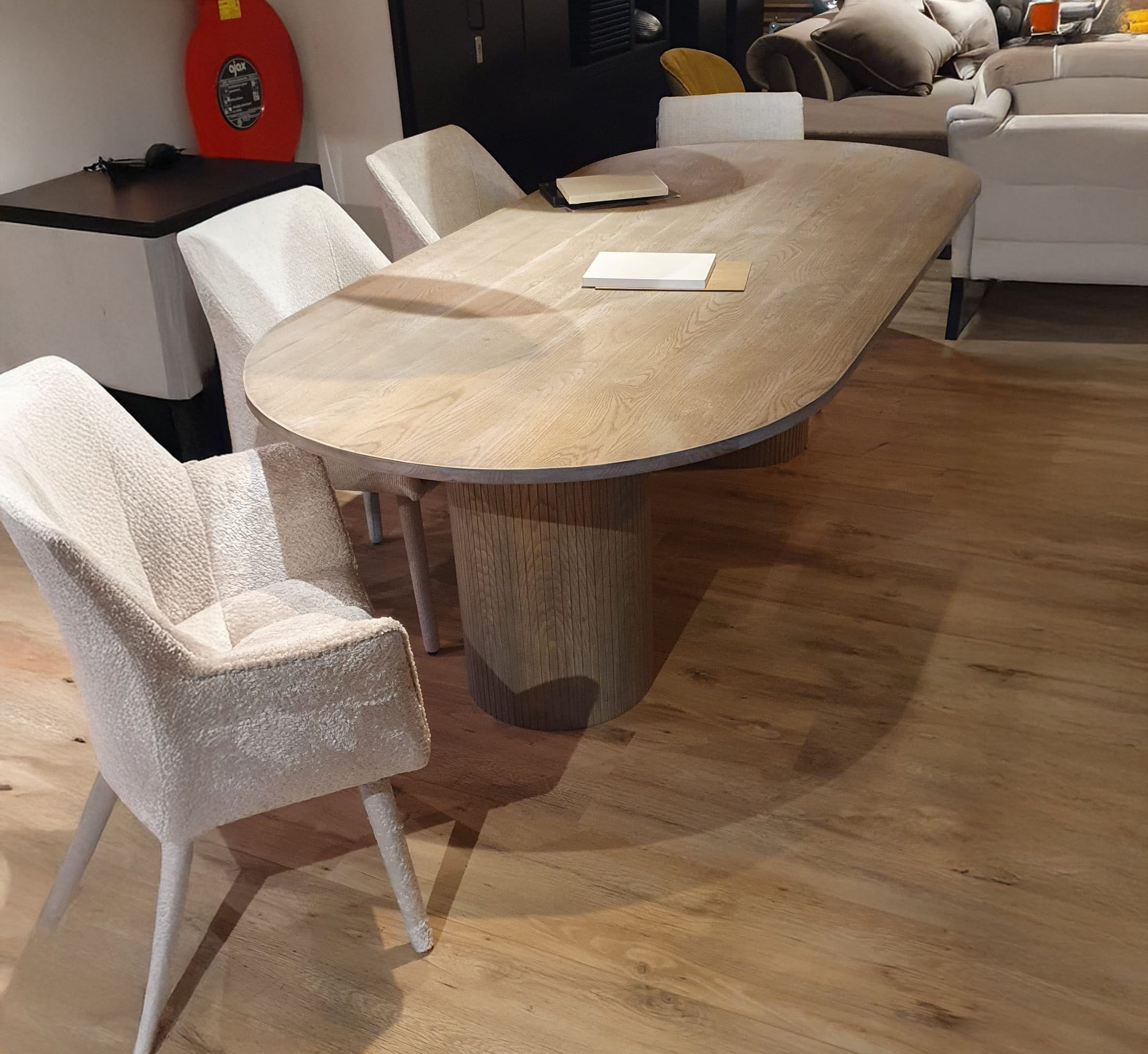 ACTIE: Eettafel Eudora op maat tot 220cm